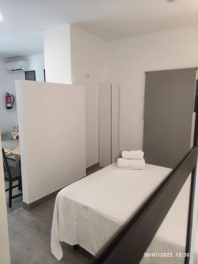 Complejo Pinta18 At1, At2 Y At3 Apartamento Sevilha Exterior foto