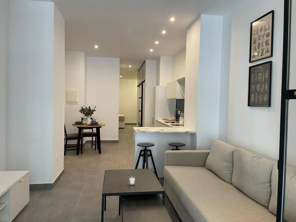 Complejo Pinta18 At1, At2 Y At3 Apartamento Sevilha Exterior foto