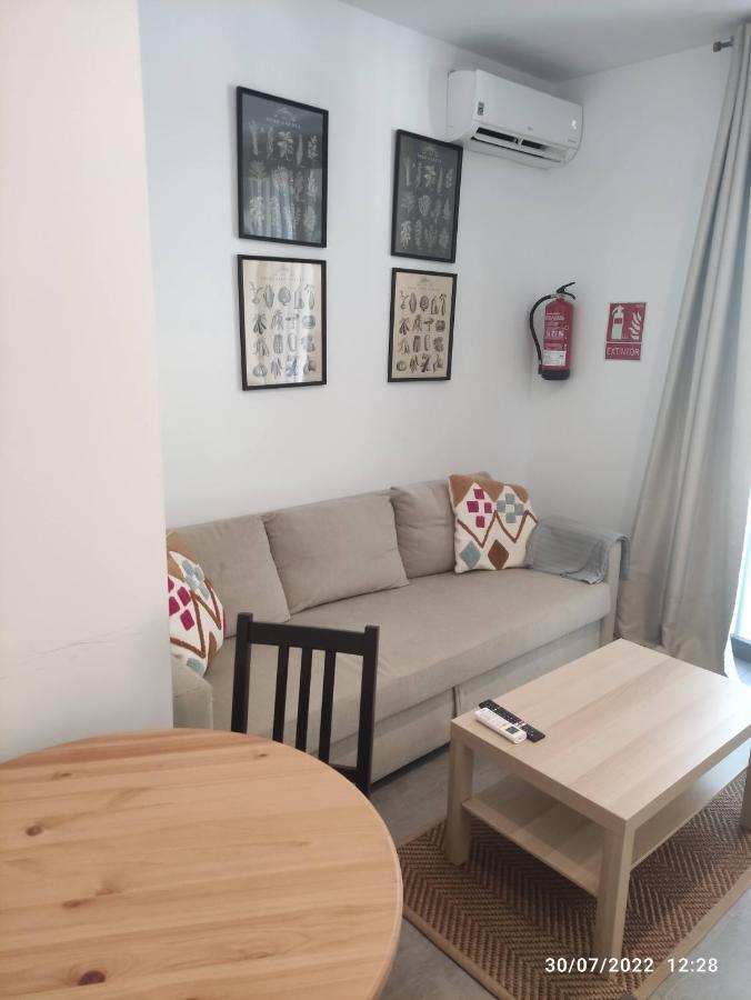 Complejo Pinta18 At1, At2 Y At3 Apartamento Sevilha Exterior foto